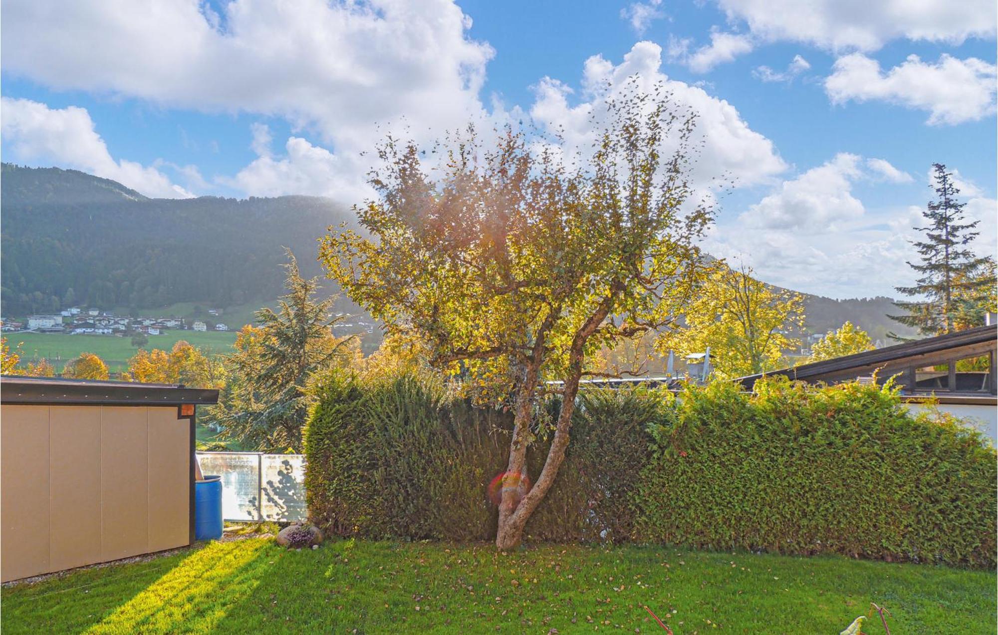 Groessere Ferienwohnung Itter Exterior photo